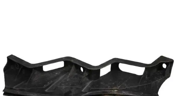 Front bumper mounting bracket