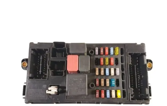 Iveco Daily 35 - 40.10 Fuse module 69500009 554953020000