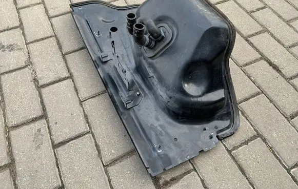 Audi Q5 SQ5 Other engine bay part 8R0819532 8R0819350AM 8R0971502A