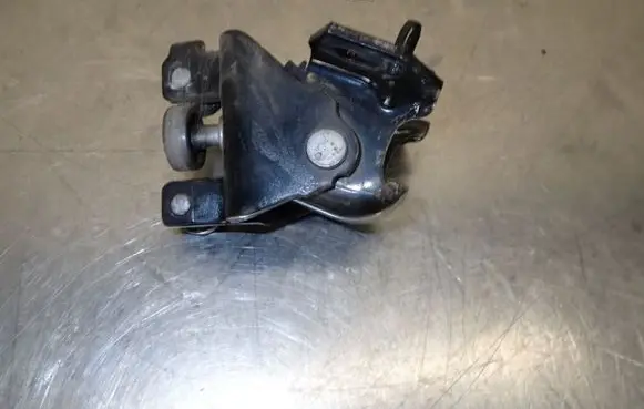 Citroen Berlingo Sliding door middle roller runner 9680486480