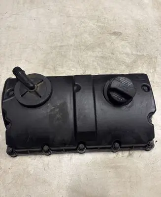 Volkswagen PASSAT B5.5 Rocker cam cover 038103469