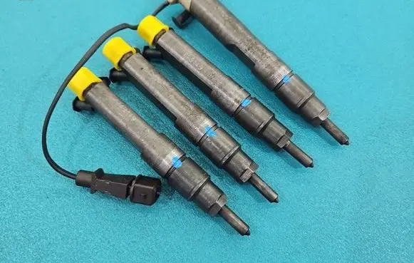 Audi A4 S4 B5 8D Fuel injector 028130201S IMPRK1343149
