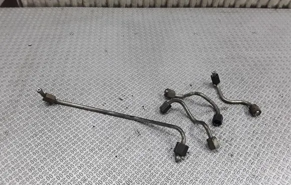 Hyundai Tucson LM Fuel injector supply line/pipe 