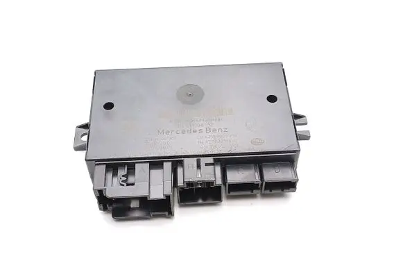 Mercedes-Benz E W213 Tow bar trailer control unit/module A2139005910 A2139024406 A2139010002