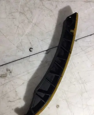 Opel Vivaro Slide rail for timing chain 130855651R