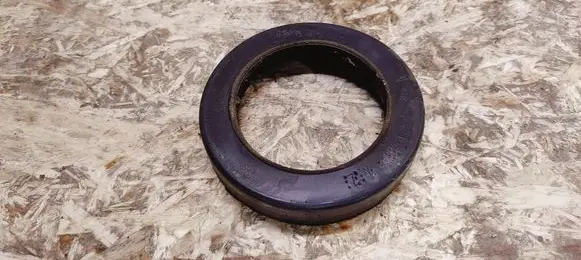 Mercedes-Benz 380 560SEC C126 Rear coil spring rubber mount 1153252444