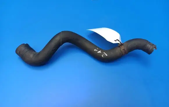 Mercedes-Benz E W211 Engine coolant pipe/hose A2118323194