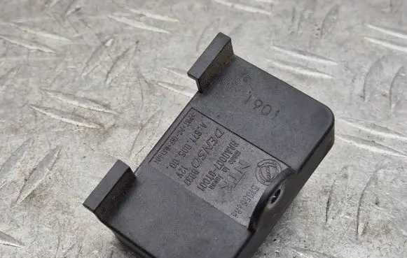Lancia Delta III Air quality sensor 51855464