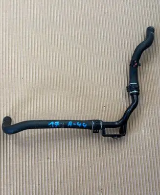 Cupra Leon Engine coolant pipe/hose 04E122447BF 04E122447B