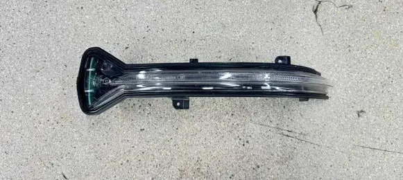 BMW 7 G11 G12 Mirror indicator light 7414650 51167414650
