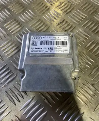 Audi A6 S6 C7 4G Gateway control module 4G0907637K