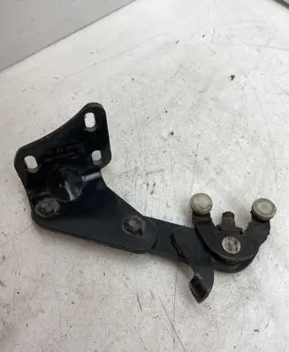 Volkswagen Caddy Sliding door lower roller guide/hinge 2K0843397A