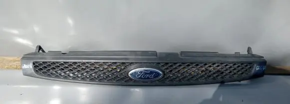 Ford Fiesta Front grill 2S61-8200-AG
