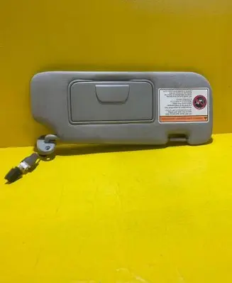 Sun visor