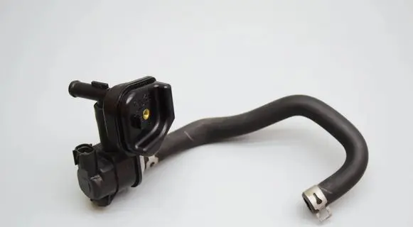 Mazda CX-5 II Engine mount vacuum valve 1362007230