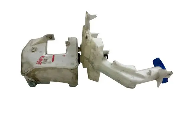 Volkswagen PASSAT B7 Windshield washer fluid reservoir/tank 3AA955453J