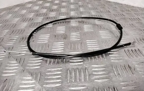 Engine bonnet/hood lock release cable
