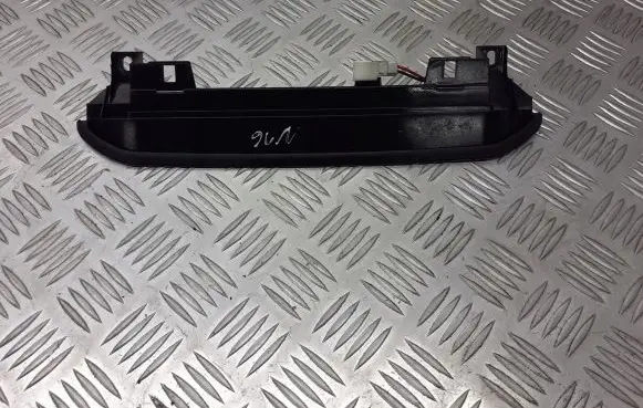 Nissan Almera N16 Third/center stoplight 26590-BM400