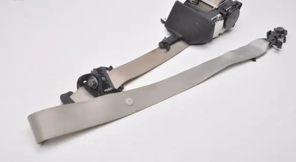 Volvo S90, V90 Front seatbelt P31675243