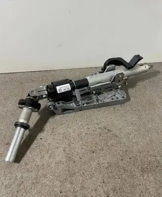 Mercedes-Benz E W212 Steering wheel axle A2124602316 204462206 204469191