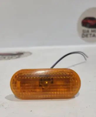 Ford Fiesta Front fender indicator light 2s6a13k354