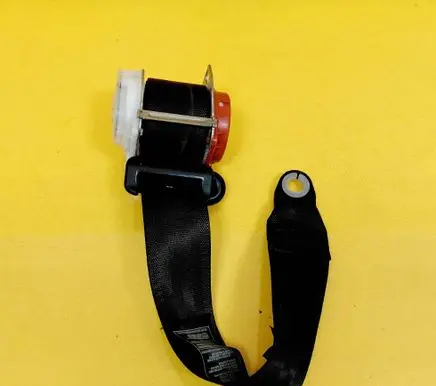 Nissan Almera N16 Rear seatbelt 88844BM400