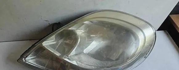 Opel Vivaro Headlight/headlamp 8200701354 93859829 89313970