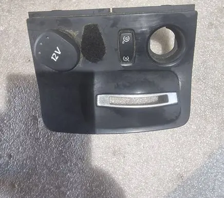Renault Espace - Grand espace IV Cigarette lighter trim 8200396025