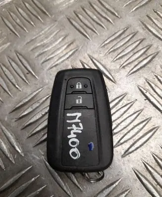 Toyota Prius (XW50) Ignition key/card MR10028
