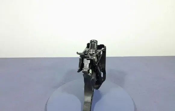 Volkswagen T-Roc Accelerator throttle pedal 5Q1721059HP
