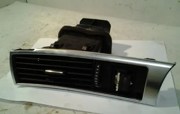 Audi A6 S6 C6 4F Dashboard side air vent grill/cover trim 4F1820901D