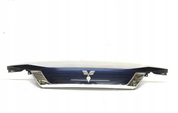 Mitsubishi Outlander Tailgate trim 5817A265