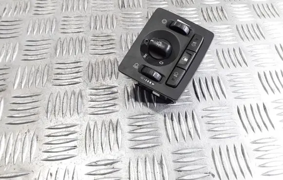 Volvo V50 Light switch 30669736