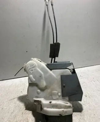 Honda Insight Rear door lock