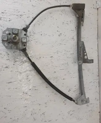 Audi 80 90 S2 B4 Front door manual window regulator 893837399
