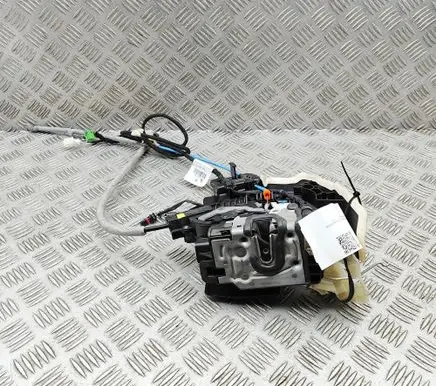Mercedes-Benz E W238 Front door lock A0997208601