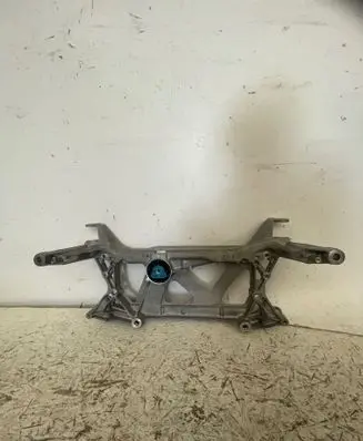 Volkswagen PASSAT B8 Front subframe 3q0199369E
