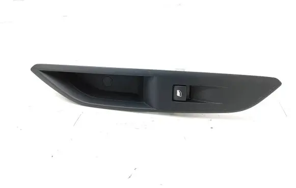 Peugeot 3008 II Electric window control switch 9810514977 00226115