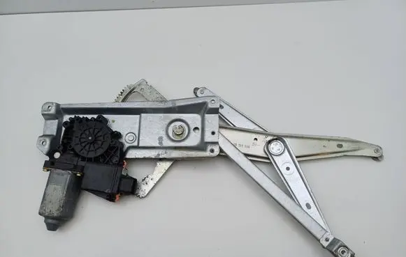 Opel Vectra B Front door window regulator with motor 09153598 09153596