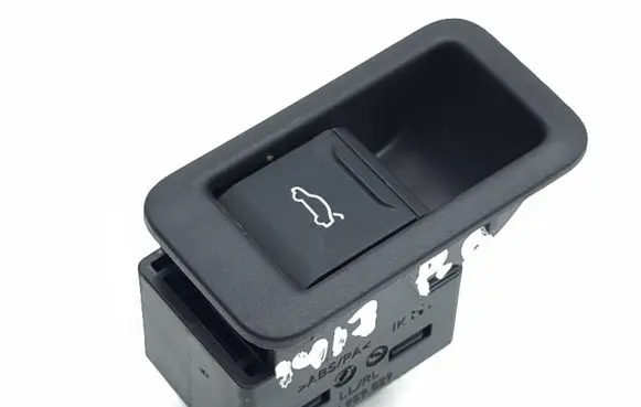 Audi A5 Tailgate opening switch 85H959829 85E959831A 8BS0009566C