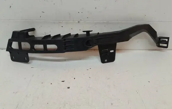 Opel Astra J Front bumper mounting bracket 13368880