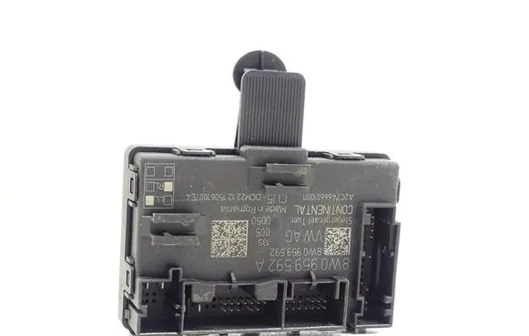 Audi A4 S4 B9 Door control unit/module 8W0959592A 0050 8W0959592