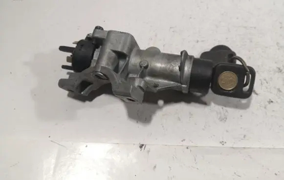Audi A4 S4 B5 8D Ignition lock 4D0905851