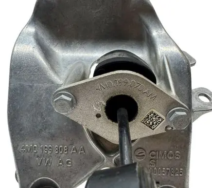 Audi A4 S4 B9 Engine mounting bracket 4M0199308AA