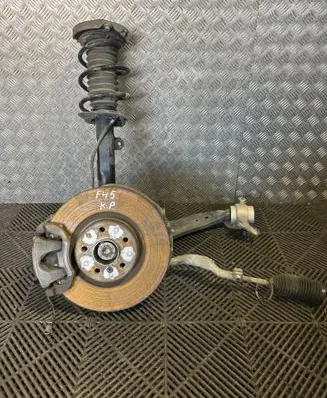 BMW 2 F45 Front wheel hub spindle knuckle 6876645 8643383 6874795