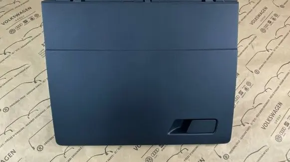 Volkswagen Tiguan Glove box central console 571857097A