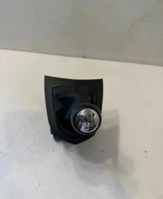 Peugeot 308 SW Gear shifter/selector 9685674180