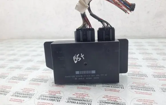 Volkswagen PASSAT B5.5 Comfort/convenience module 1C0959799B