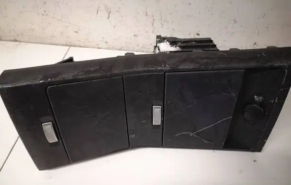 Chevrolet Captiva Glove box D052440