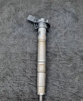 Audi A6 S6 C7 4G Fuel injector 059130277CK 0986435431 059130277EL